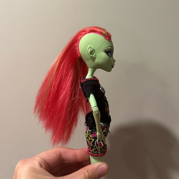 Monster High Ghoul Spirit Venus McFlytrap Doll Mattel - Picture 4 of 7
